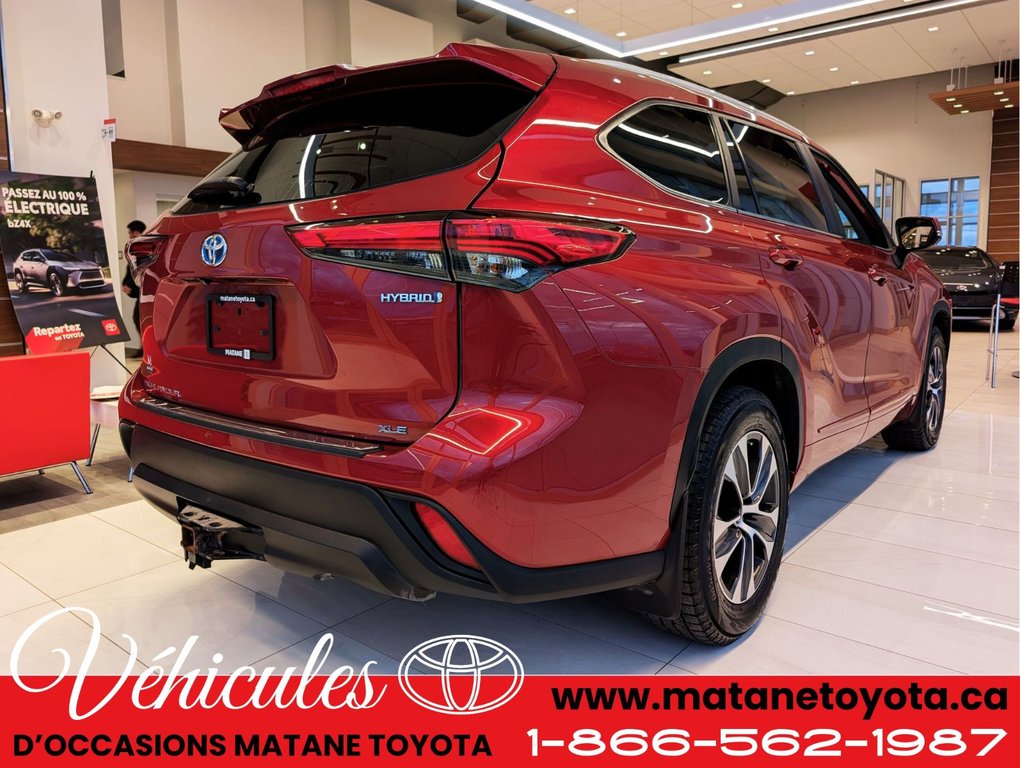 Toyota Highlander Hybride XLE AWD 2023 à Matane, Québec - 4 - w1024h768px
