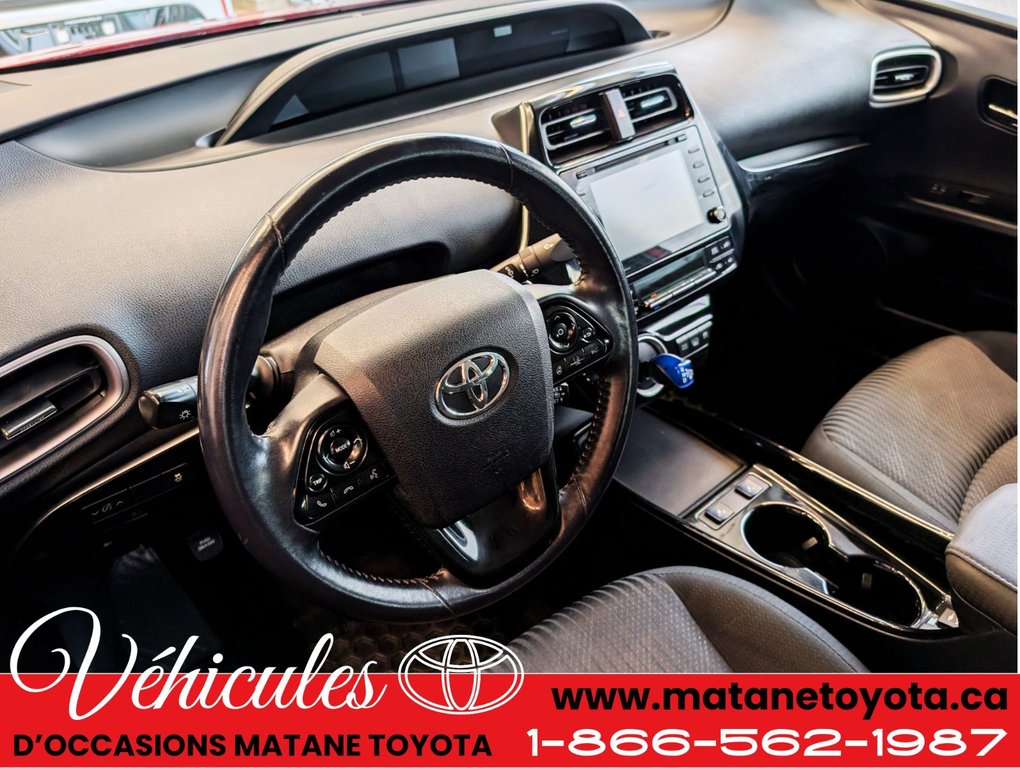 2020 Toyota Prius Prime in Matane, Quebec - 9 - w1024h768px