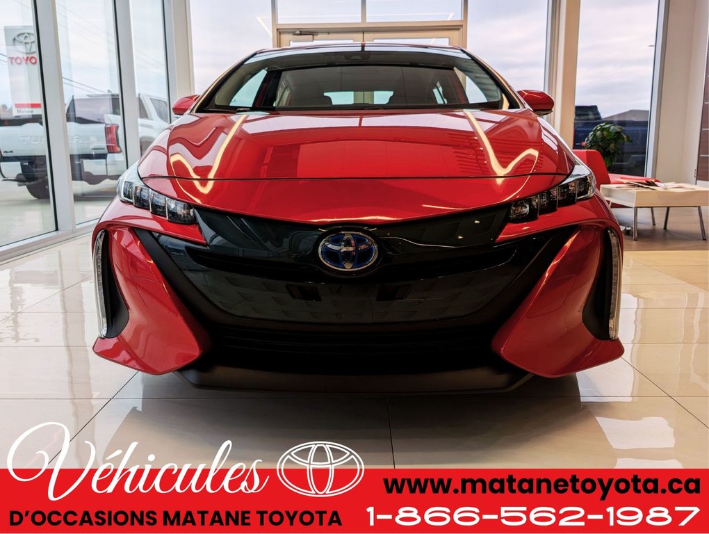 2020 Toyota Prius Prime in Matane, Quebec - 2 - w1024h768px