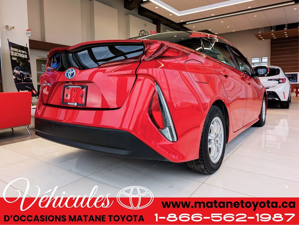 2020 Toyota Prius Prime in Matane, Quebec - 4 - w1024h768px