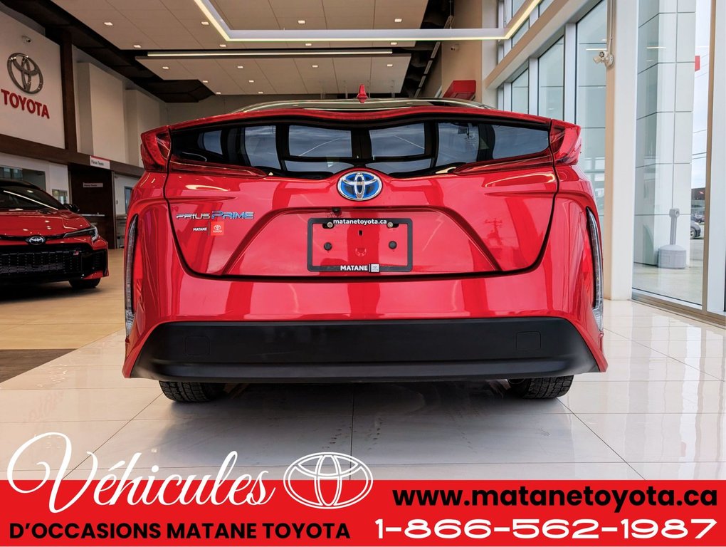 2020 Toyota Prius Prime in Matane, Quebec - 5 - w1024h768px