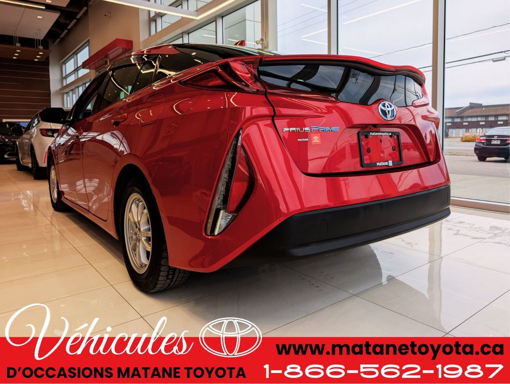2020 Toyota Prius Prime in Matane, Quebec - 6 - w1024h768px