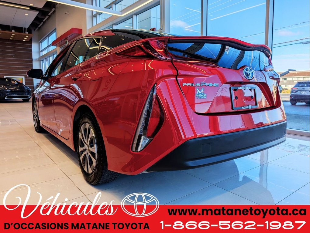 Toyota Prius Prime Base 2022 à Matane, Québec - 6 - w1024h768px