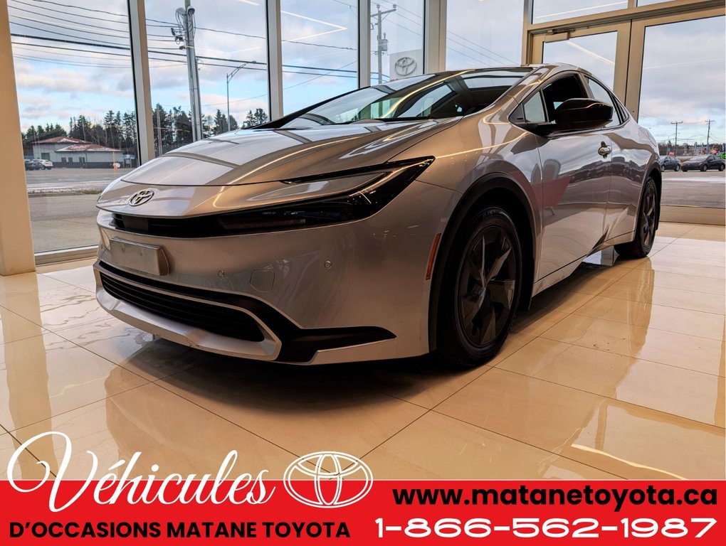 Toyota Prius Prime SE 2023 à Matane, Québec - 1 - w1024h768px