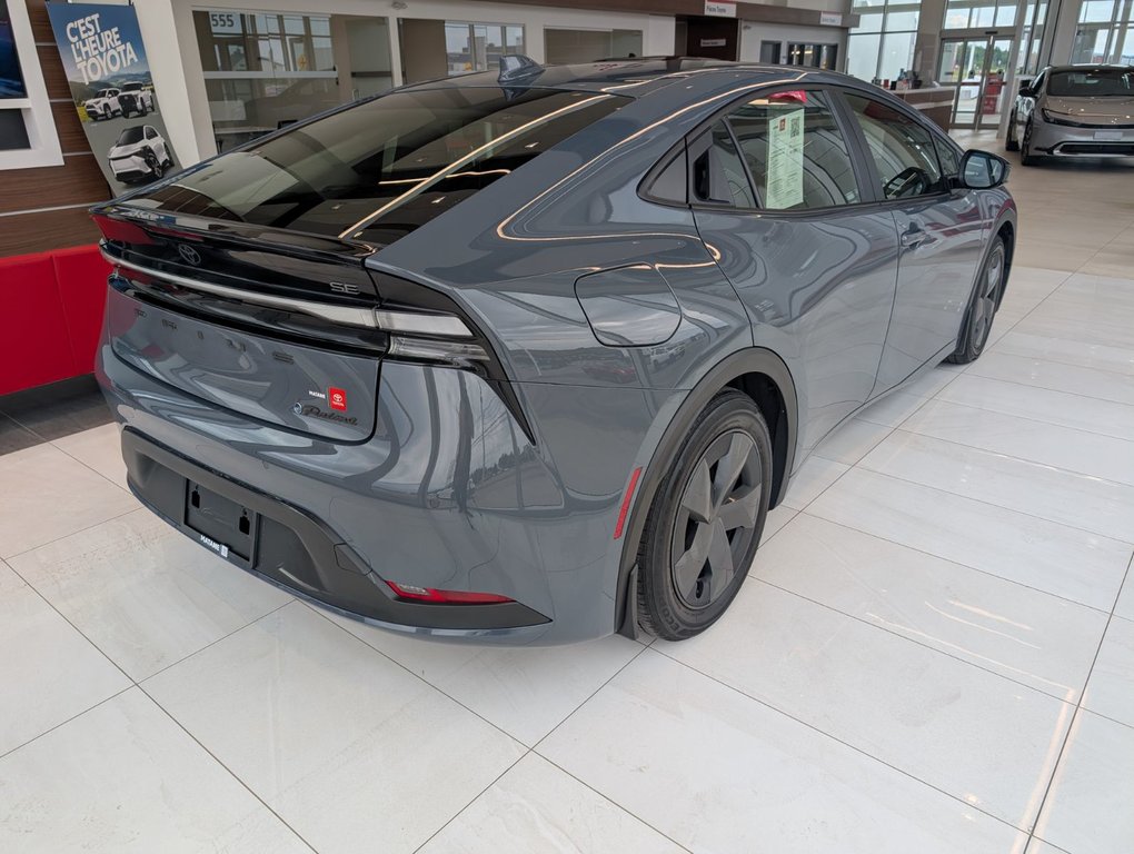 Toyota PRIUS PRIME SE 2024 à Matane, Québec - 5 - w1024h768px