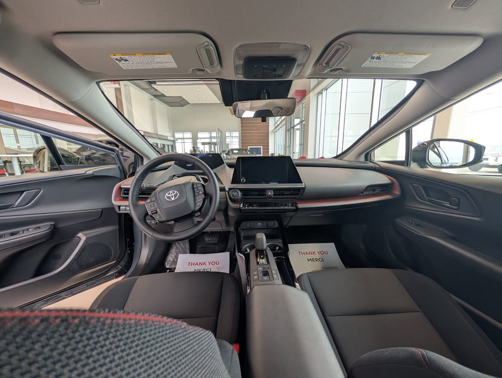 Toyota PRIUS PRIME SE 2024 à Matane, Québec - 10 - w1024h768px