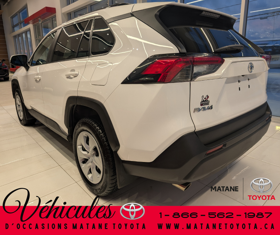 2020 Toyota RAV4 LE AWD in Matane, Quebec - 6 - w1024h768px