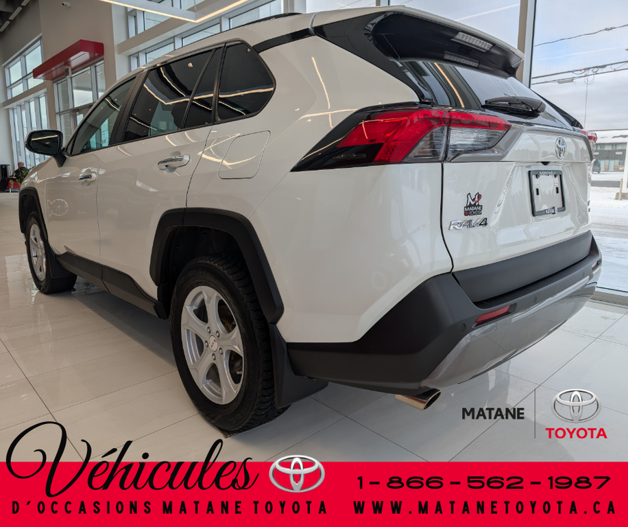 2021 Toyota RAV4 in Matane, Quebec - 6 - w1024h768px