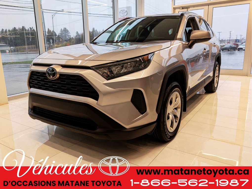 Toyota RAV4 LE AWD 2021 à Matane, Québec - 1 - w1024h768px