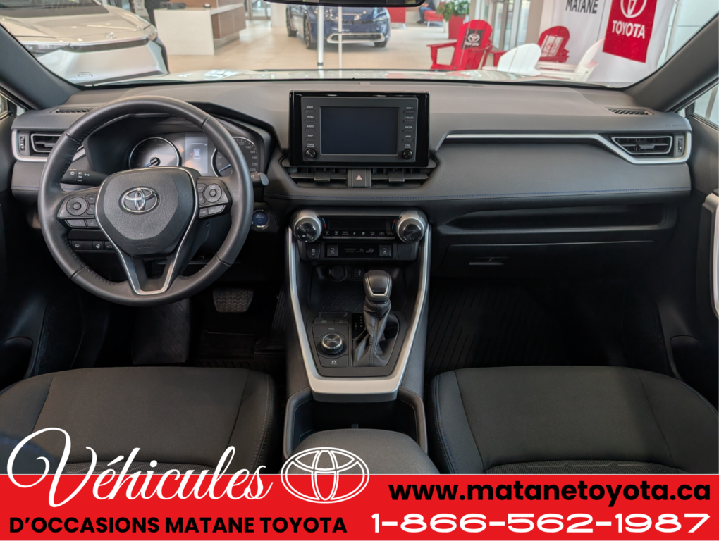 2022 Toyota RAV4 Hybrid SE in Matane, Quebec - 10 - w1024h768px