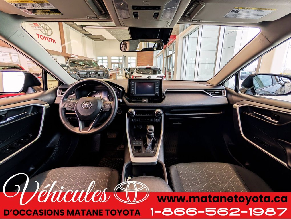 Toyota RAV4 XLE AWD 2022 à Matane, Québec - 10 - w1024h768px
