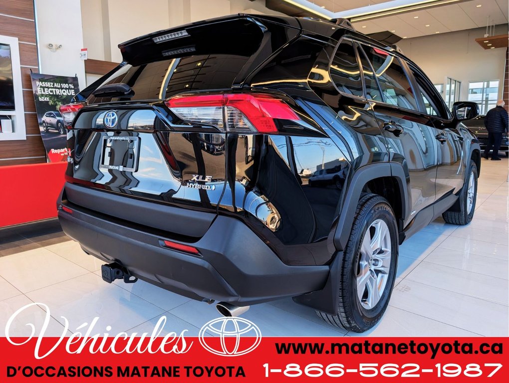 2022 Toyota RAV4 Hybride XLE AWD in Matane, Quebec - 4 - w1024h768px