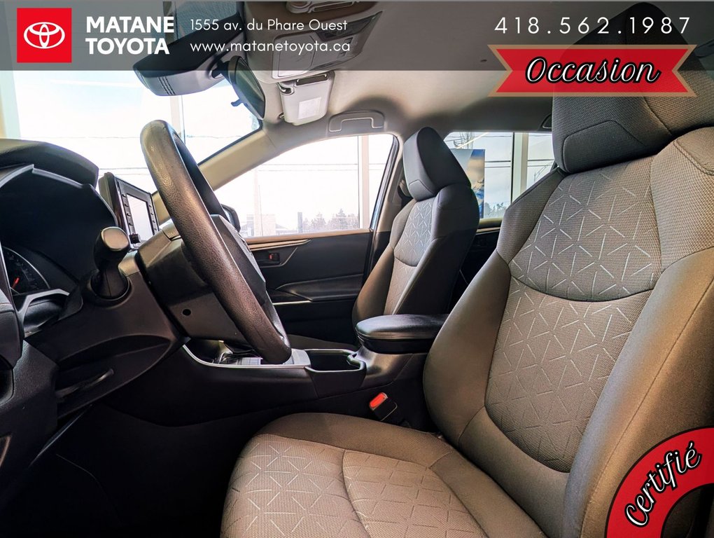 2022 Toyota RAV4 LE AWD in Matane, Quebec - 8 - w1024h768px