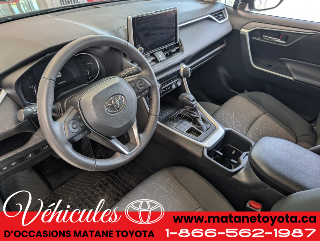 Toyota RAV4 XLE 2024 à Matane, Québec - 9 - w1024h768px