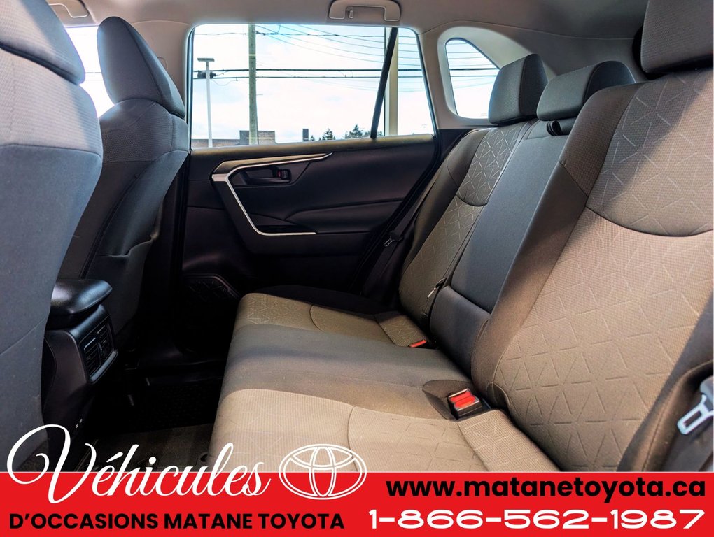 2024 Toyota RAV4 LE AWD in Matane, Quebec - 10 - w1024h768px