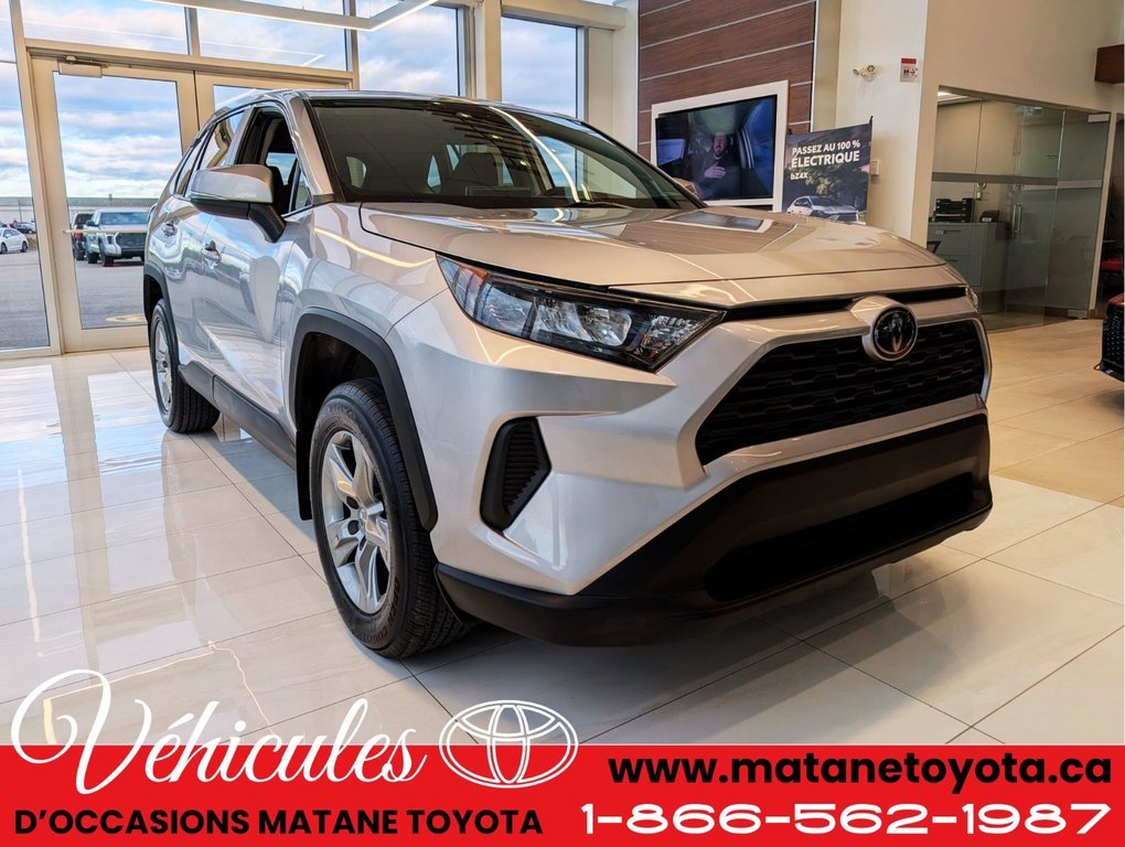 2024 Toyota RAV4 LE AWD in Matane, Quebec - 3 - w1024h768px