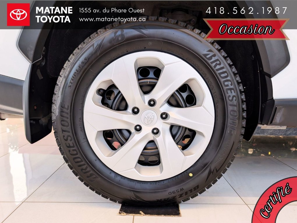 Toyota RAV4 LE AWD 2024 à Matane, Québec - 14 - w1024h768px