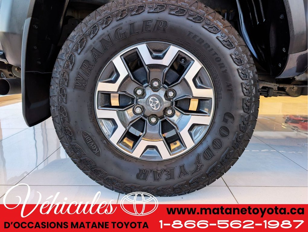 Toyota Tacoma 4x4 Double Cab 6A SB TRD Offroad 2023 à Matane, Québec - 11 - w1024h768px