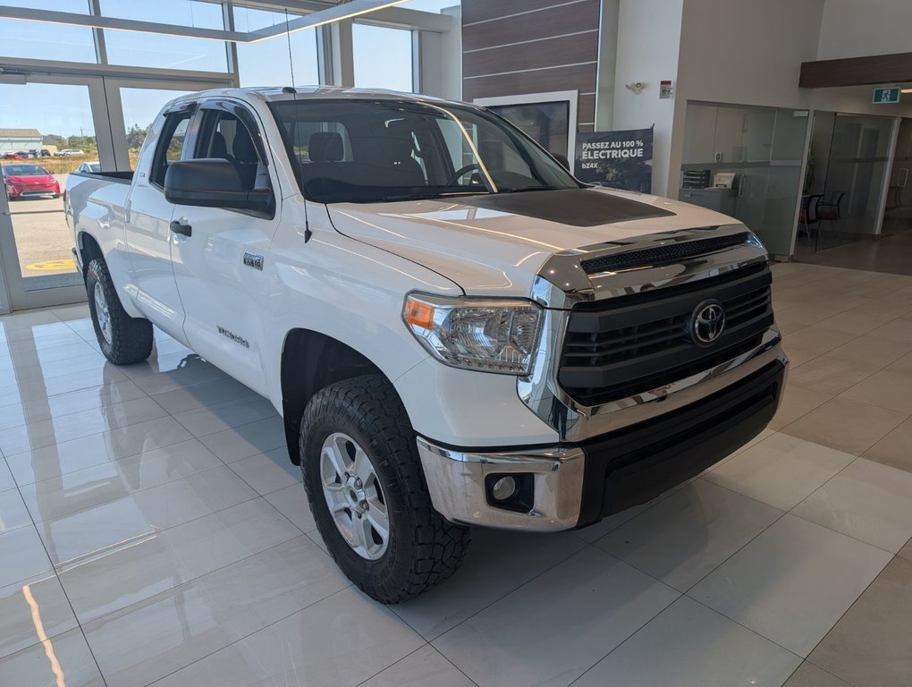 Toyota Tundra 4X4 Double Cab TRD Off Road 2015 à Matane, Québec - 3 - w1024h768px