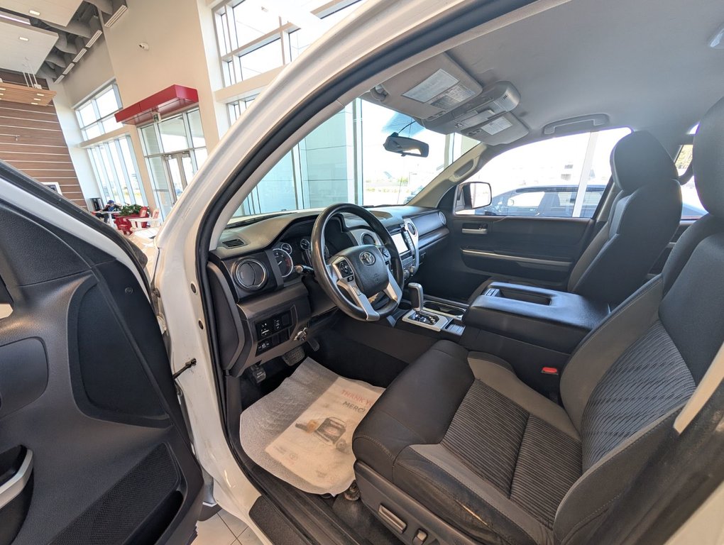 Toyota Tundra 4X4 Double Cab TRD Off Road 2015 à Matane, Québec - 8 - w1024h768px