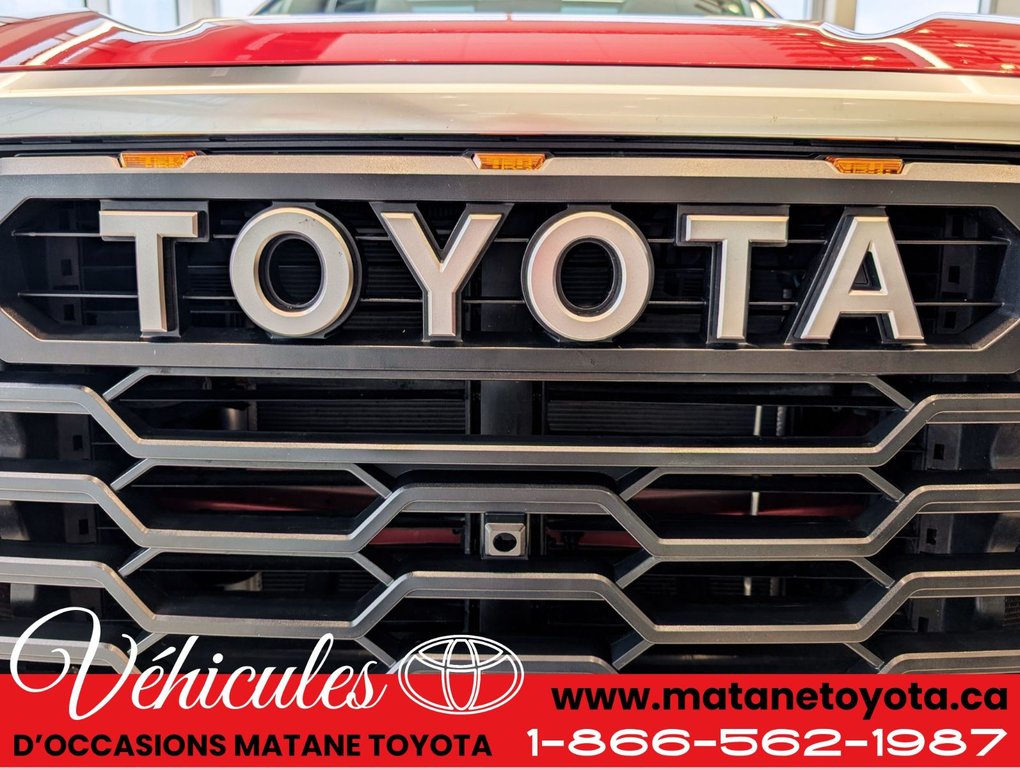 2022 Toyota Tundra CrewMax Limited in Matane, Quebec - 8 - w1024h768px