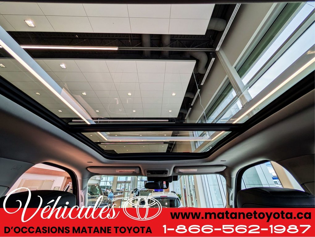 2022 Toyota Tundra CrewMax Limited in Matane, Quebec - 12 - w1024h768px