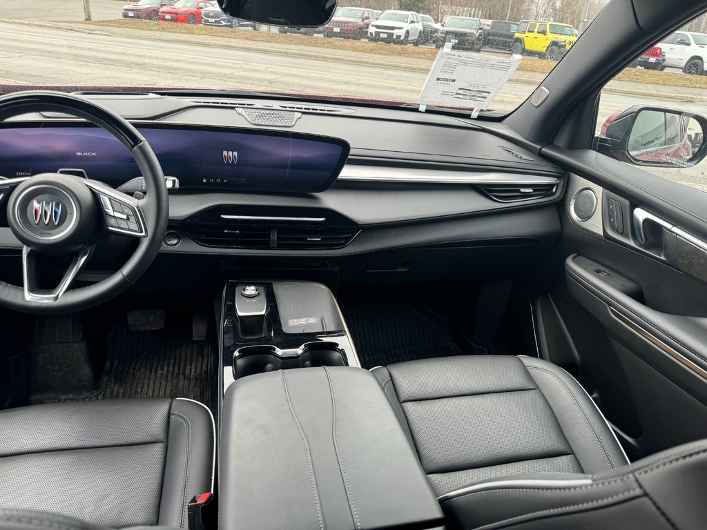 Buick Enclave Avenir AWD  2025 à Sturgeon Falls, Ontario - 8 - w1024h768px