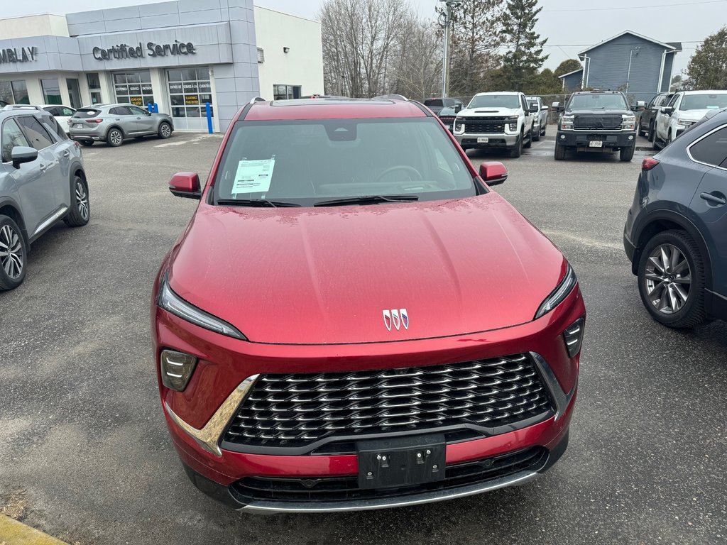 Buick Enclave Avenir AWD  2025 à Sturgeon Falls, Ontario - 6 - w1024h768px