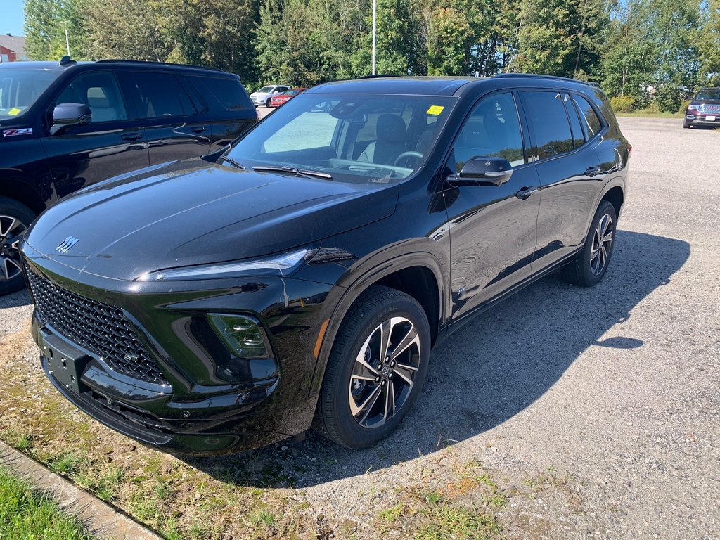 Buick Enclave  2025 à Sturgeon Falls, Ontario - 1 - w1024h768px