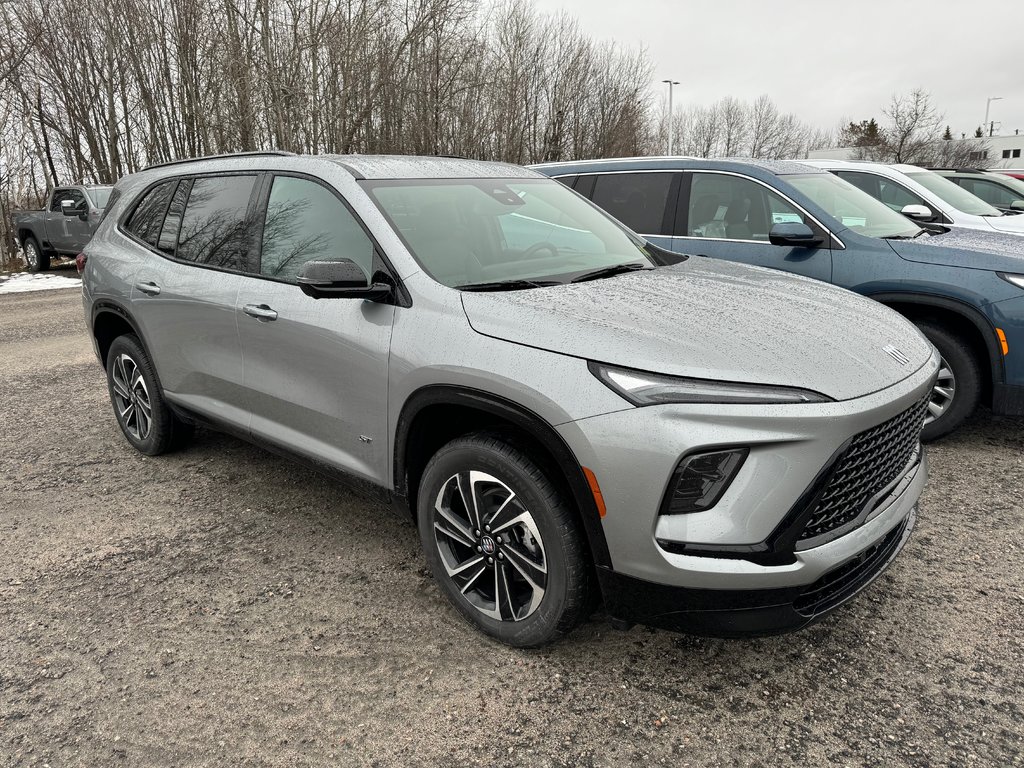 Buick Enclave  2025 à Sturgeon Falls, Ontario - 6 - w1024h768px