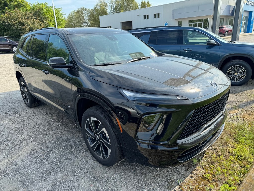 Buick Enclave  2026 à Sturgeon Falls, Ontario - 6 - w1024h768px
