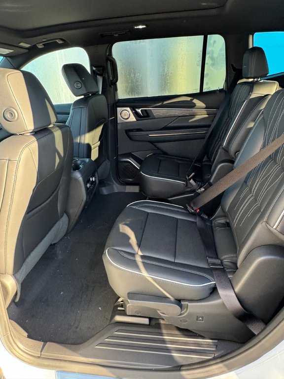 2026 Buick ENCLAVE in Sturgeon Falls, Ontario - 8 - w1024h768px