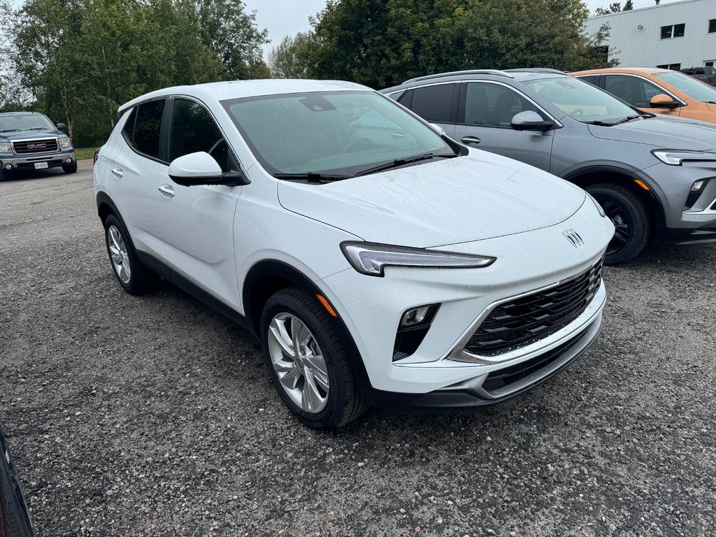 Buick Encore GX Preferred AWD  2025 à Sturgeon Falls, Ontario - 5 - w1024h768px