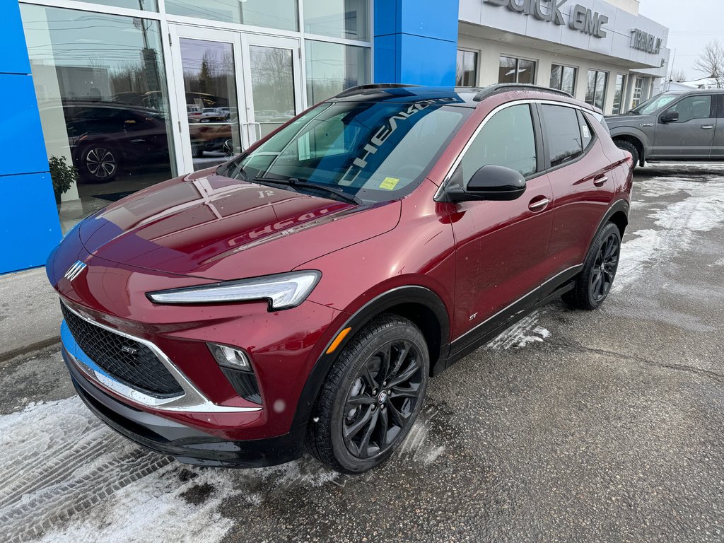 Buick Encore GX  2025 à Sturgeon Falls, Ontario - 1 - w1024h768px