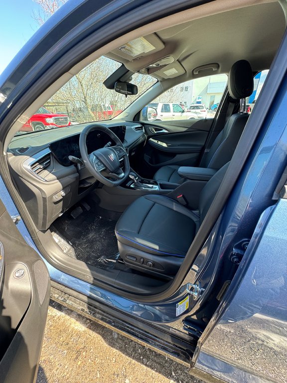Buick Encore GX  2025 à Sturgeon Falls, Ontario - 7 - w1024h768px