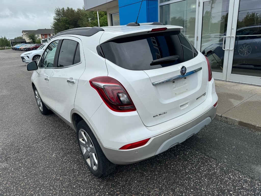 Buick Encore  2017 à Sturgeon Falls, Ontario - 3 - w1024h768px