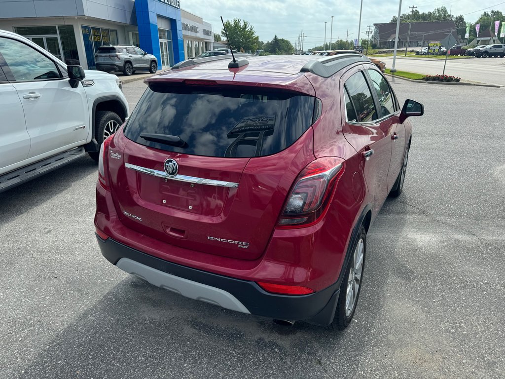 Buick Encore  2018 à Sturgeon Falls, Ontario - 3 - w1024h768px