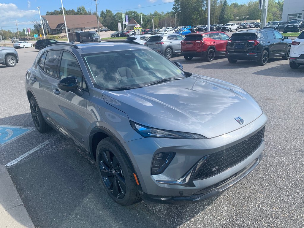 Buick ENVISION  2024 à Sturgeon Falls, Ontario - 7 - w1024h768px