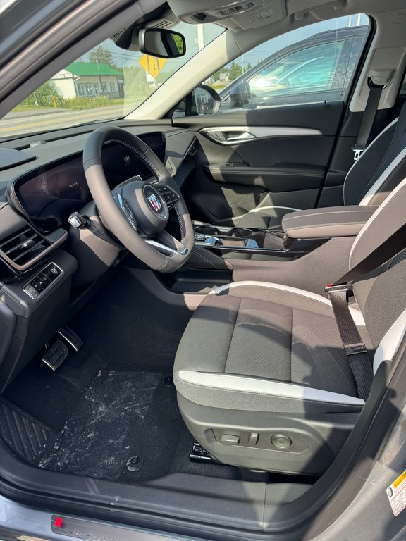 Buick ENVISION  2025 à Sturgeon Falls, Ontario - 9 - w1024h768px