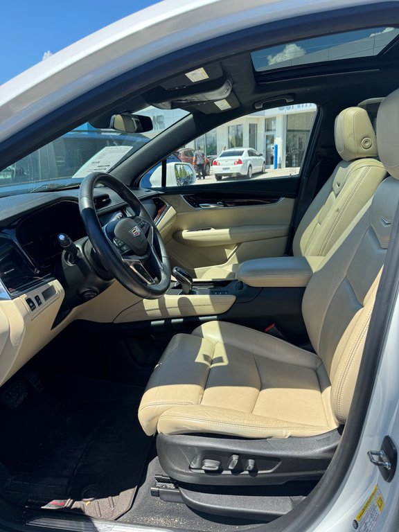 2017 Cadillac XT5Premium Luxury in Sturgeon Falls, Ontario - 10 - w1024h768px
