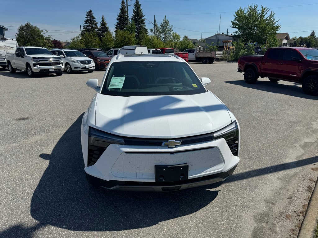 2025 Chevrolet Blazer Ev LT in Sturgeon Falls, Ontario - 6 - w1024h768px
