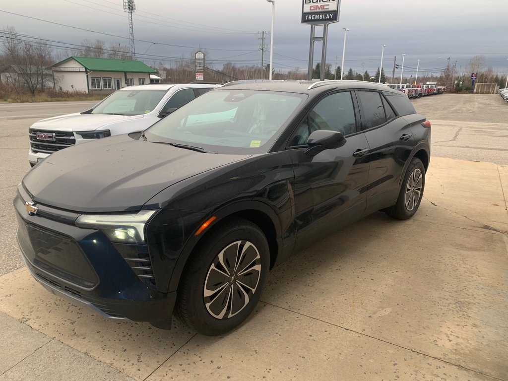 2025 Chevrolet Blazer EV in Sturgeon Falls, Ontario - 1 - w1024h768px