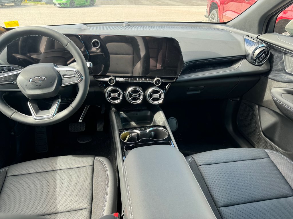 2027 Chevrolet Blazer EV in Sturgeon Falls, Ontario - 9 - w1024h768px