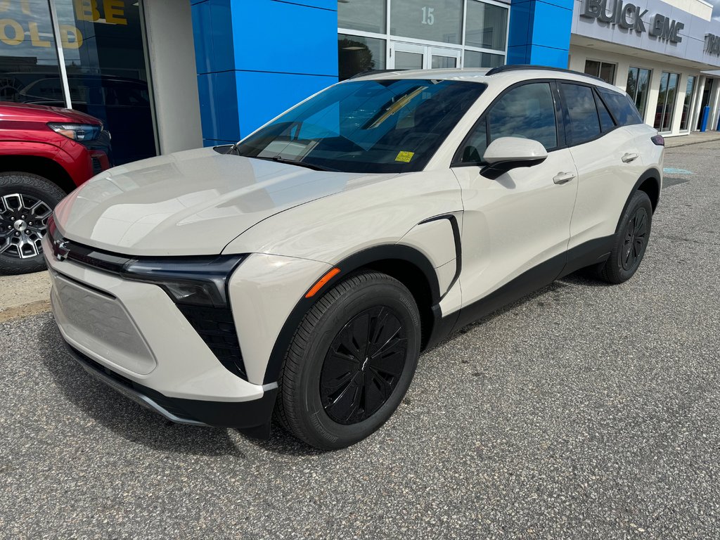 2027 Chevrolet Blazer EV in Sturgeon Falls, Ontario - 1 - w1024h768px