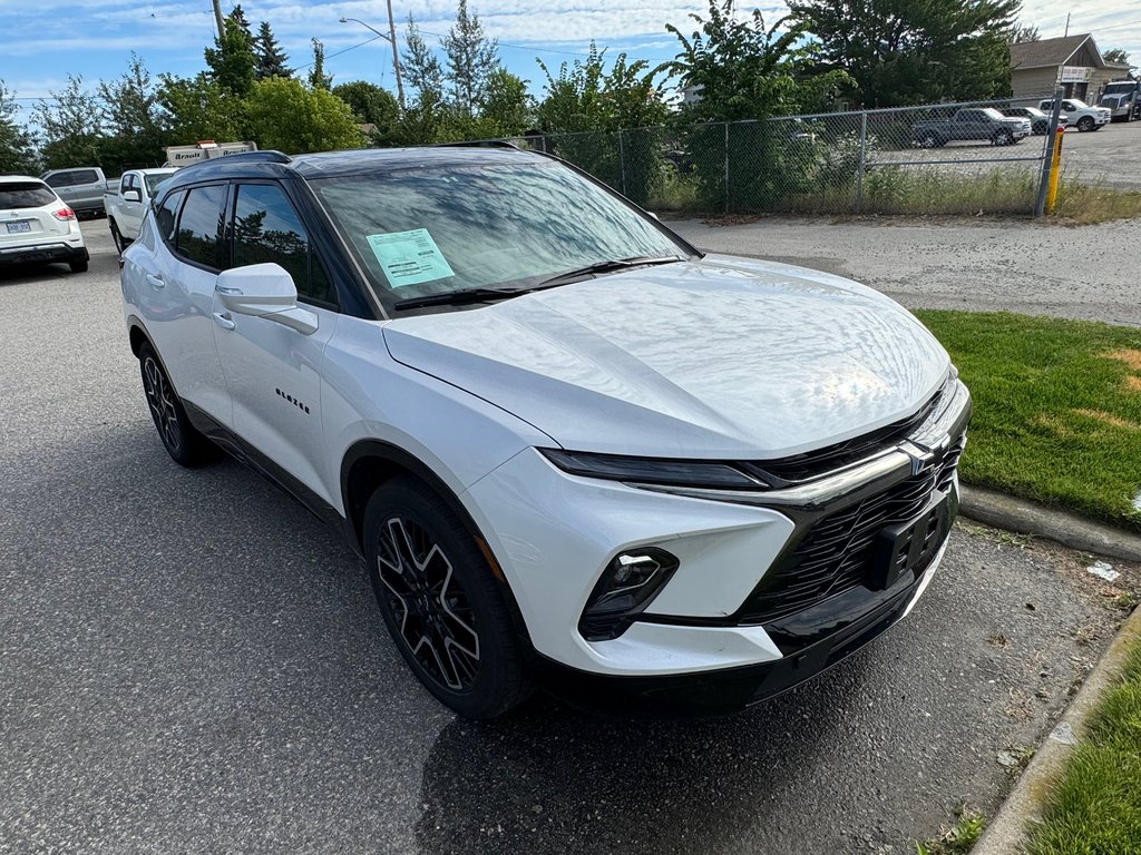 2025 Chevrolet Blazer NON Luxury SUV AWD RS in Sturgeon Falls, Ontario - 5 - w1024h768px