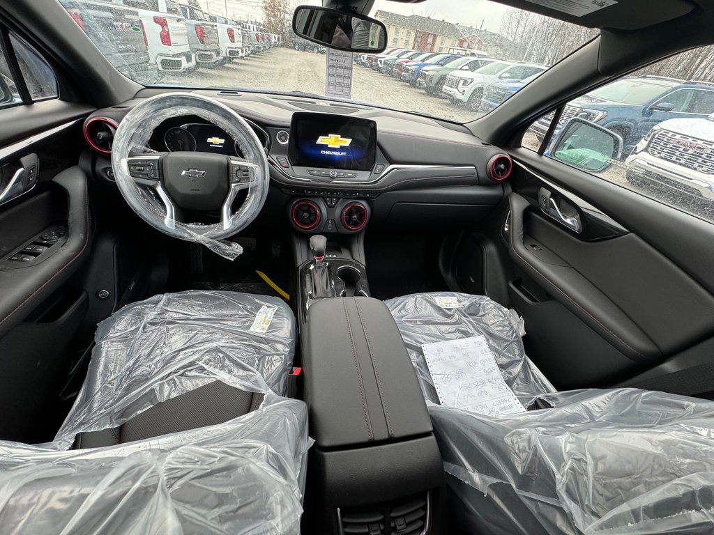 Chevrolet Blazer  2026 à Sturgeon Falls, Ontario - 9 - w1024h768px