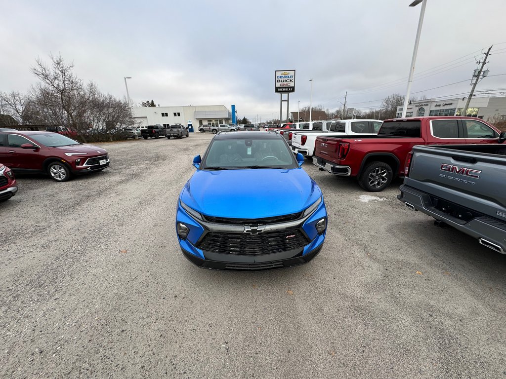 Chevrolet Blazer  2026 à Sturgeon Falls, Ontario - 7 - w1024h768px