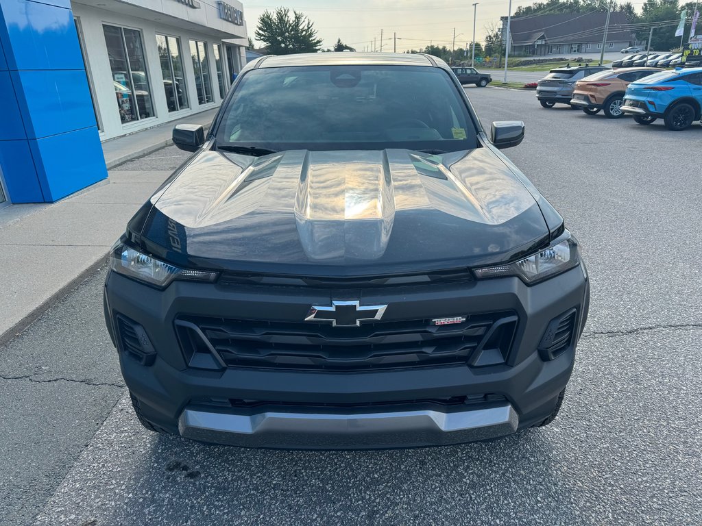 Chevrolet Colorado Trail Boss Crew 4WD  2025 à Sturgeon Falls, Ontario - 7 - w1024h768px
