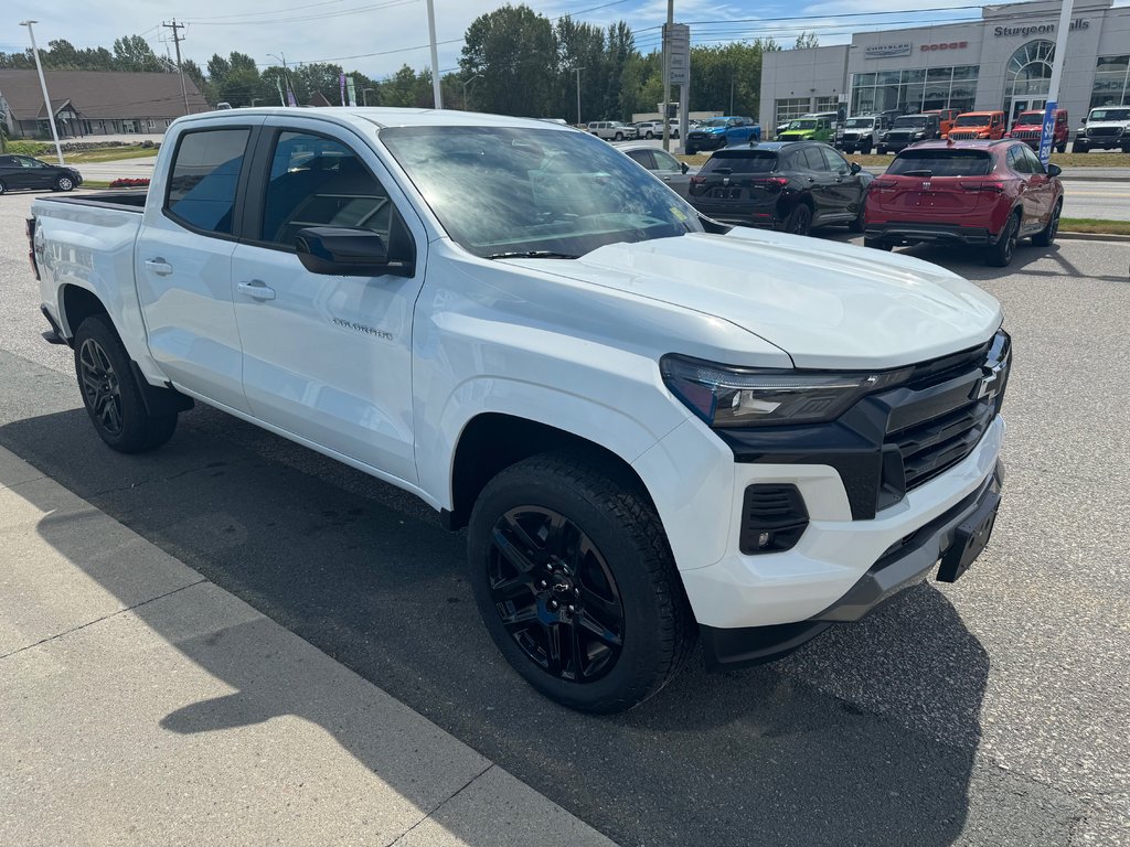 2025 Chevrolet Colorado Z71 Crew Cab 4WD in Sturgeon Falls, Ontario - 6 - w1024h768px