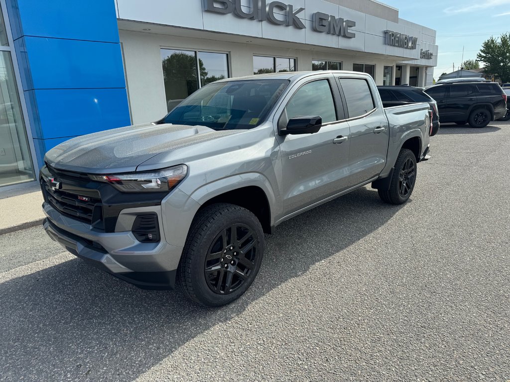 Chevrolet Colorado  2025 à Sturgeon Falls, Ontario - 1 - w1024h768px